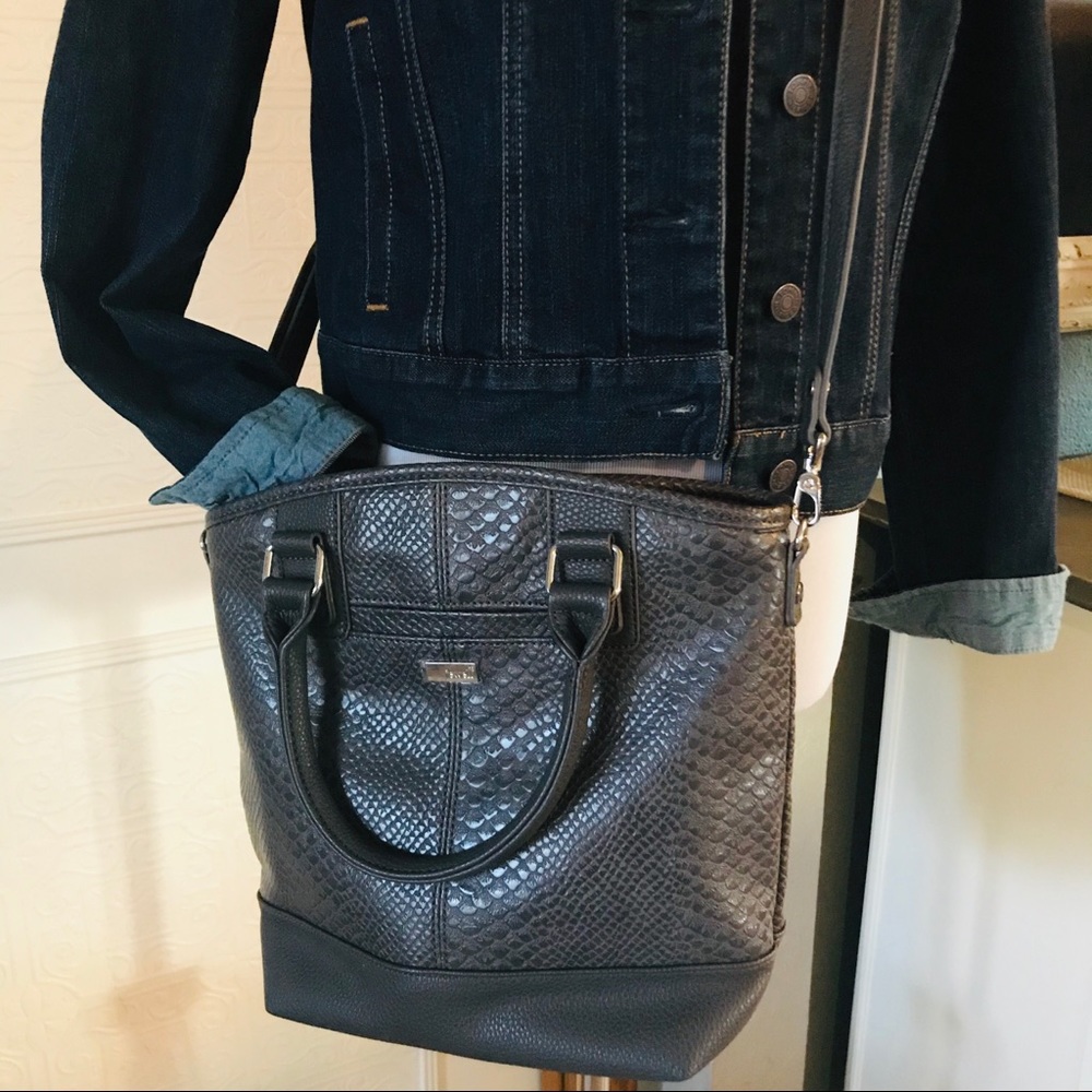 NWOT thirty-one Charcoal Pebble